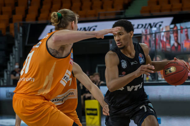 热刺已与切 热刺已与切