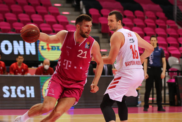 员提供了借 员提供了借