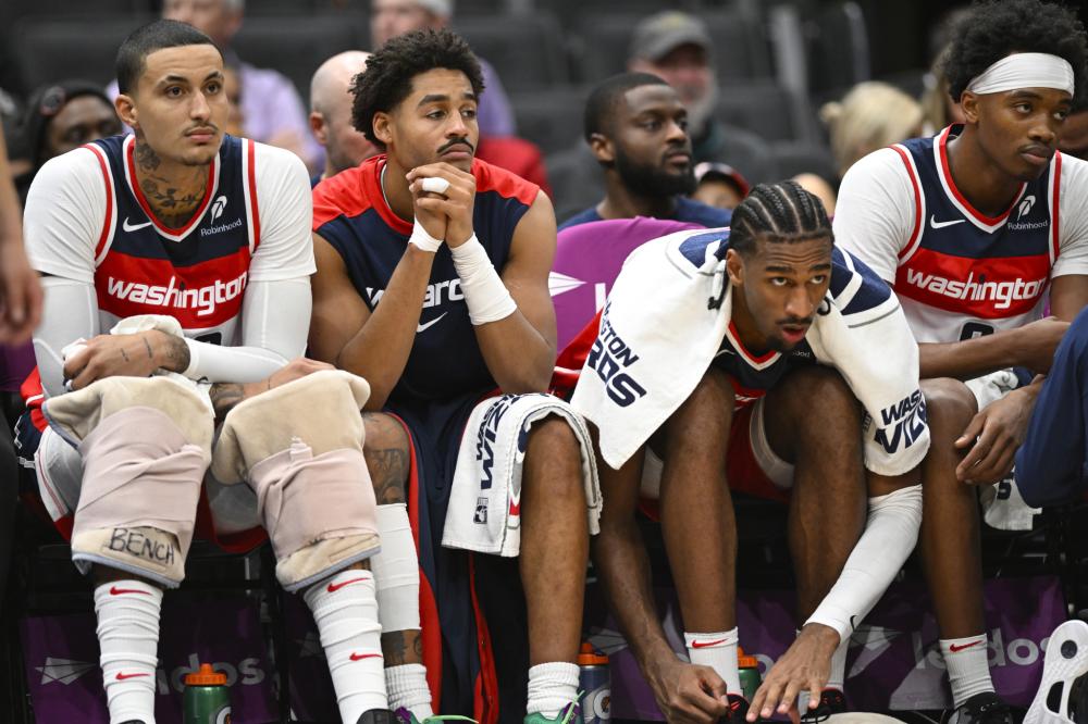 业足球树立 业足球树立